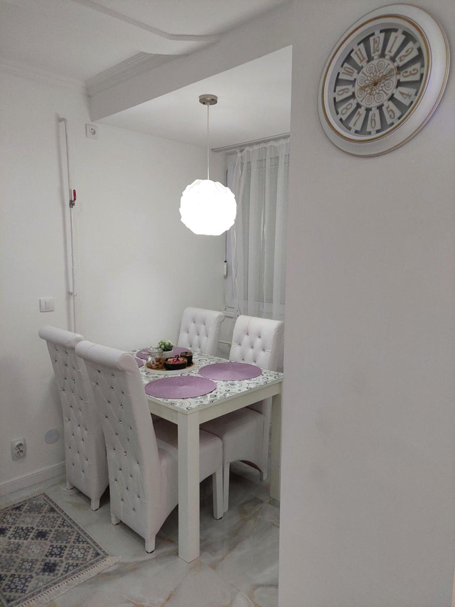 Apartman Star Lux Kula Buitenkant foto