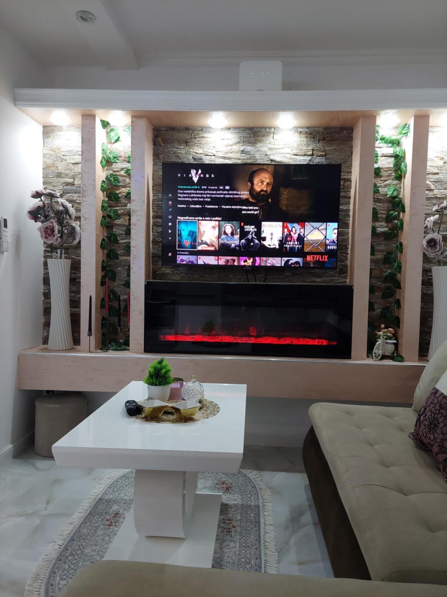 Apartman Star Lux Kula Buitenkant foto